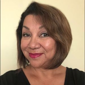 Meet your Posher, Teresa